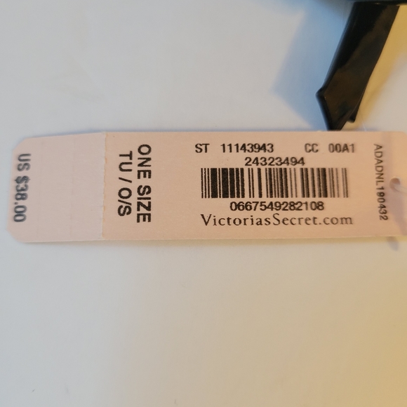 NWT, Victoria's Secret Limited Edition 3pcs Forever Angel travel case - Picture 4 of 15